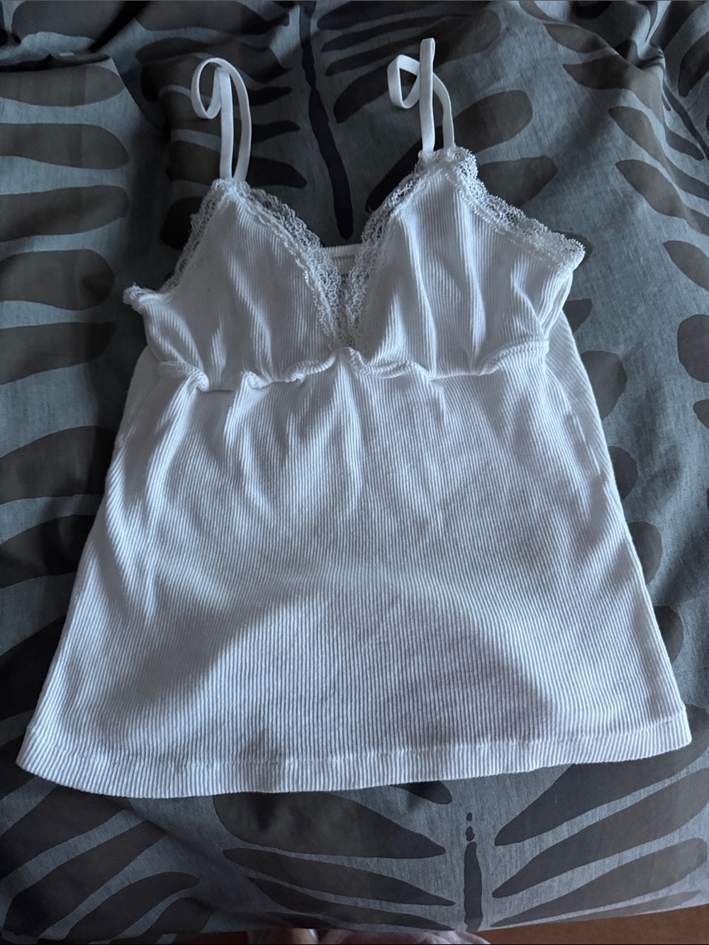 Brandy Melville White Ribbed Lace-Trim Cami